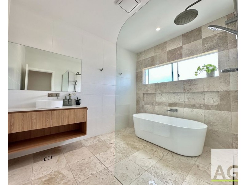 21 Ivory Street, Diamond Beach NSW 2430