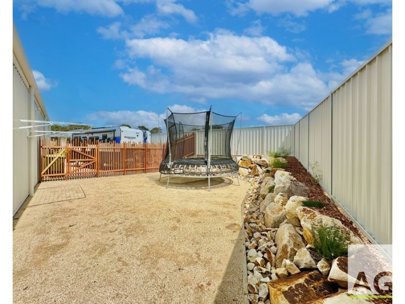 21 Ivory Street, Diamond Beach NSW 2430