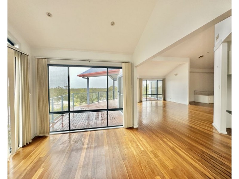 2 The Knoll, Tallwoods Village NSW 2430