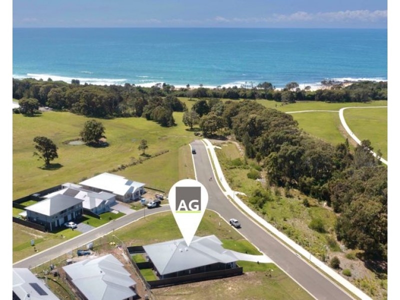 2/35 Golden Drive, Diamond Beach NSW 2430