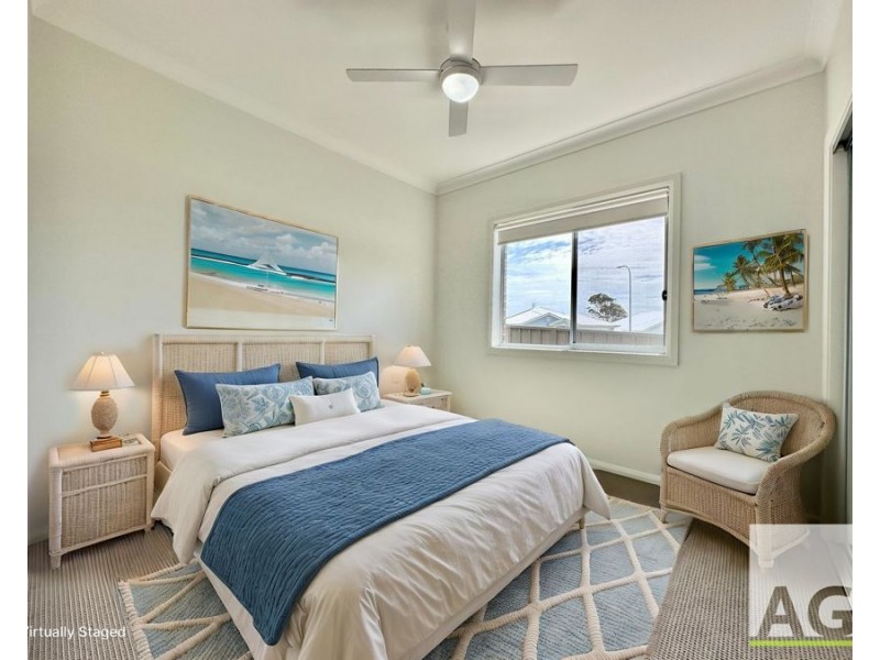 2/35 Golden Drive, Diamond Beach NSW 2430