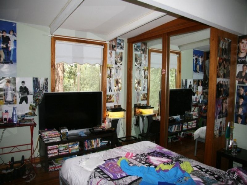 6 Currawong Avenue, Valley Heights NSW 2777