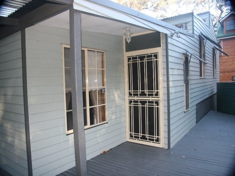 6 Currawong Avenue, Valley Heights NSW 2777