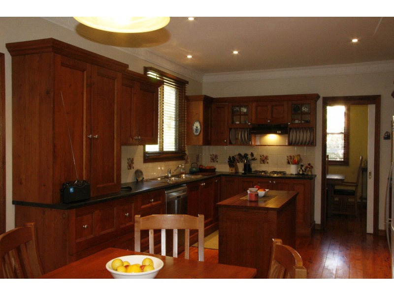 46 Bee Farm Road, Springwood NSW 2777