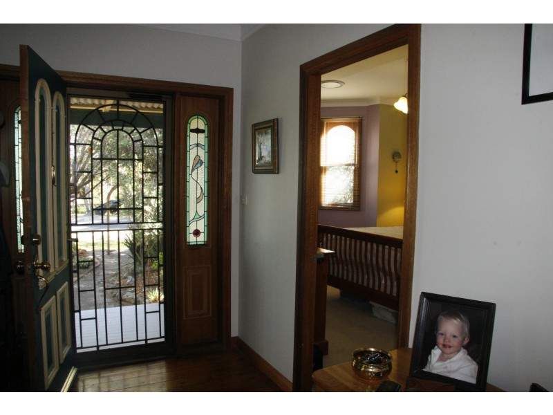 46 Bee Farm Road, Springwood NSW 2777