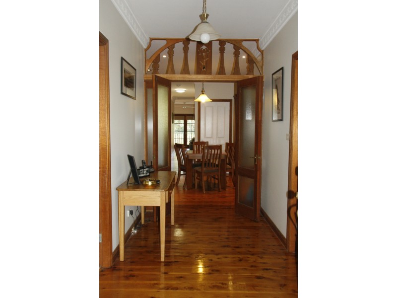 46 Bee Farm Road, Springwood NSW 2777