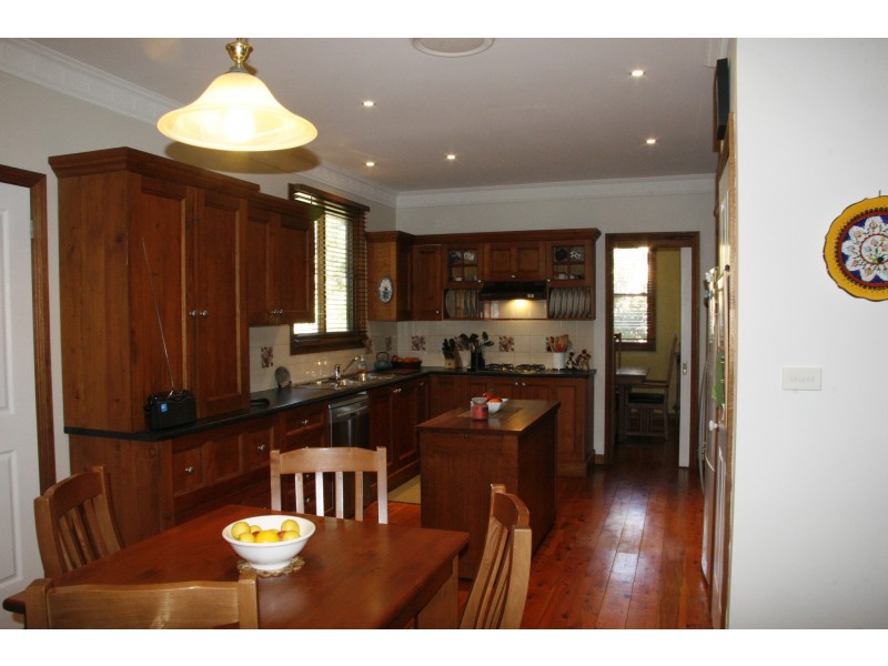 46 Bee Farm Road, Springwood NSW 2777