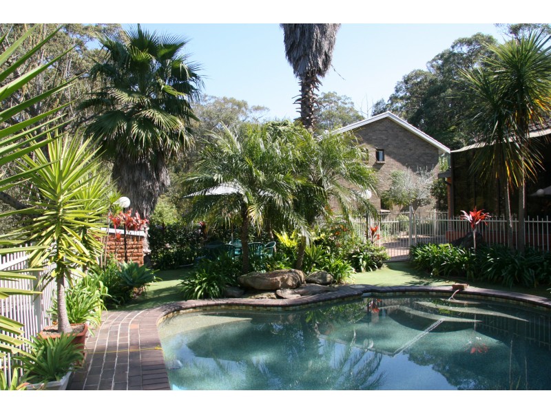 11 Perry Avenue, Springwood NSW 2777