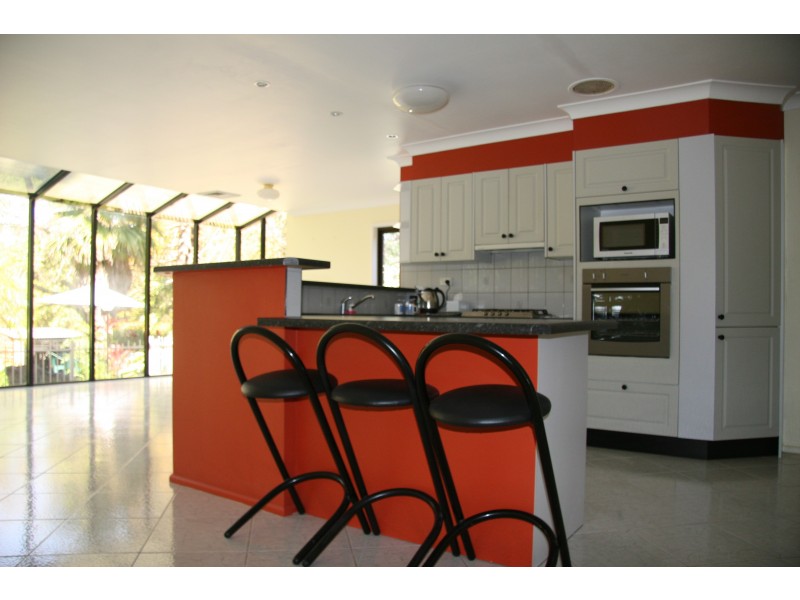 11 Perry Avenue, Springwood NSW 2777