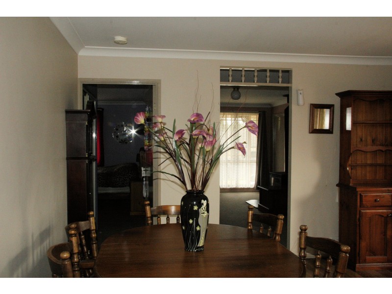 27 Gunara Terrace, Glenmore Park NSW 2745