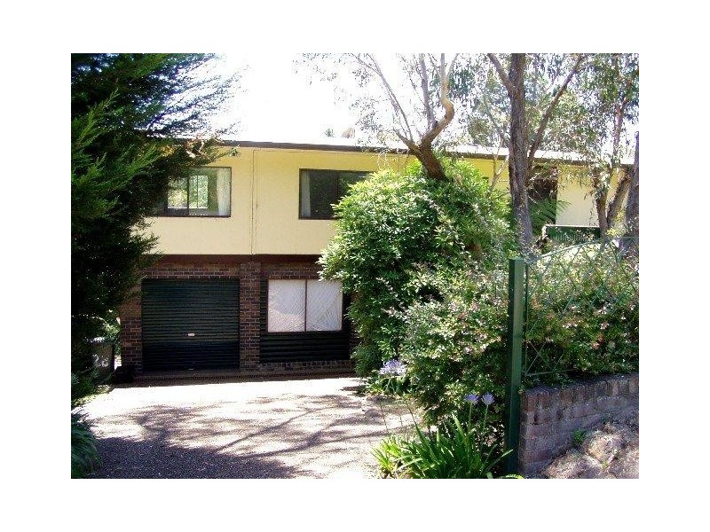 28 Hume Avenue, Wentworth Falls NSW 2782