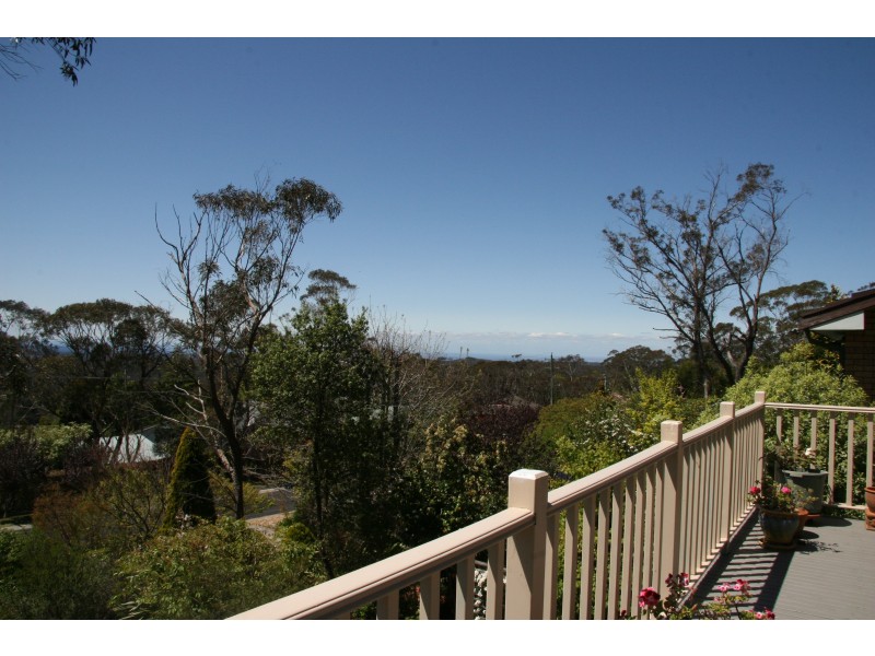 14 Panorama Crescent, Wentworth Falls NSW 2782