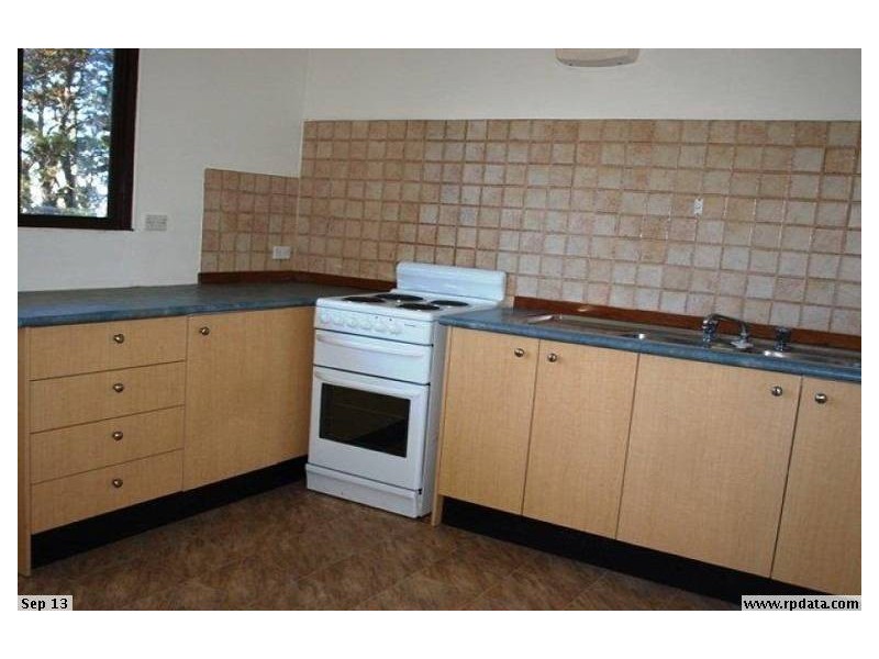 28 Hume Avenue, Wentworth Falls NSW 2782