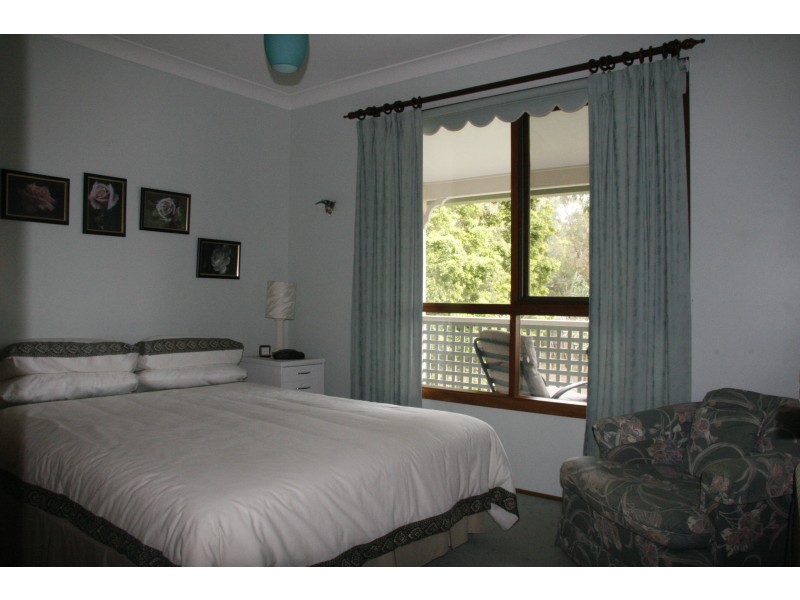 8 Tamara Road, Faulconbridge NSW 2776