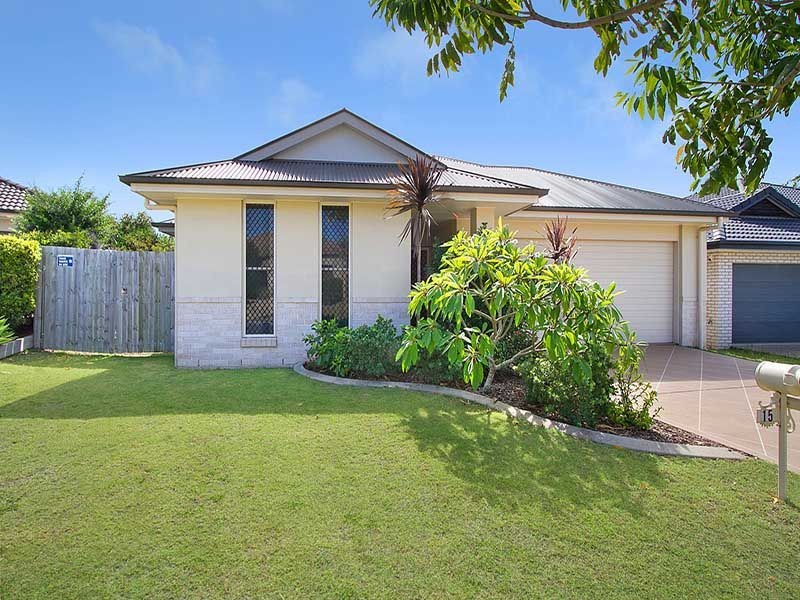 15 Glider Street, North Lakes QLD 4509