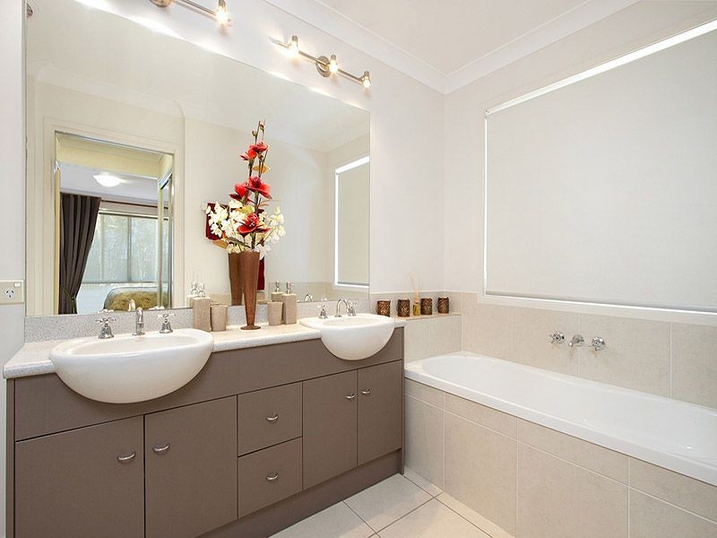 31 Turnstone Circuit, North Lakes QLD 4509