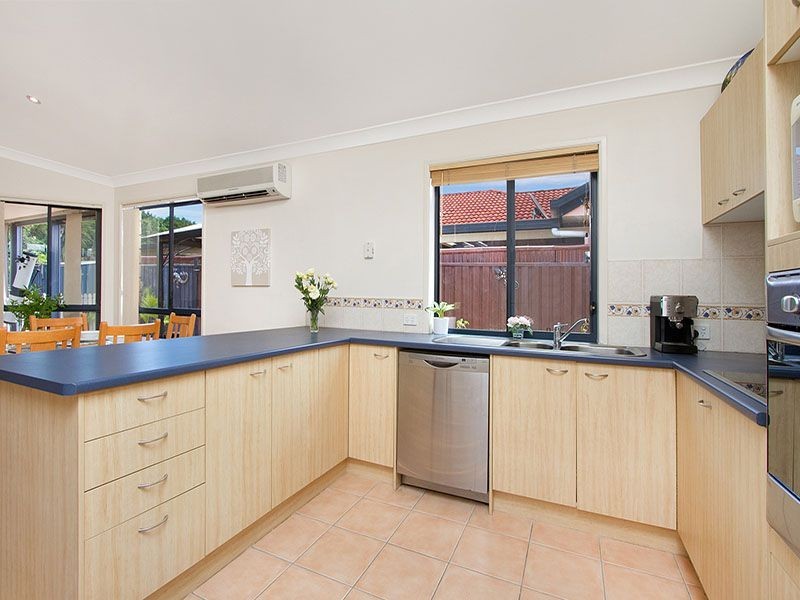 11 Davenport Parade, North Lakes QLD 4509