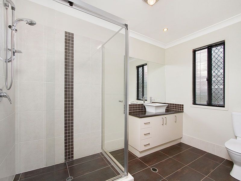 18 Bonnet Parade, Mango Hill QLD 4509