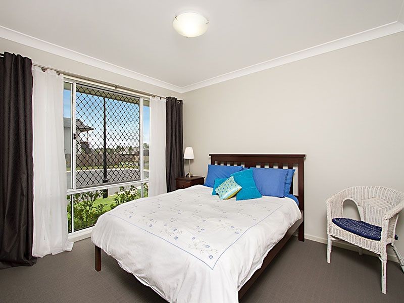 38 Livingstone Court, North Lakes QLD 4509