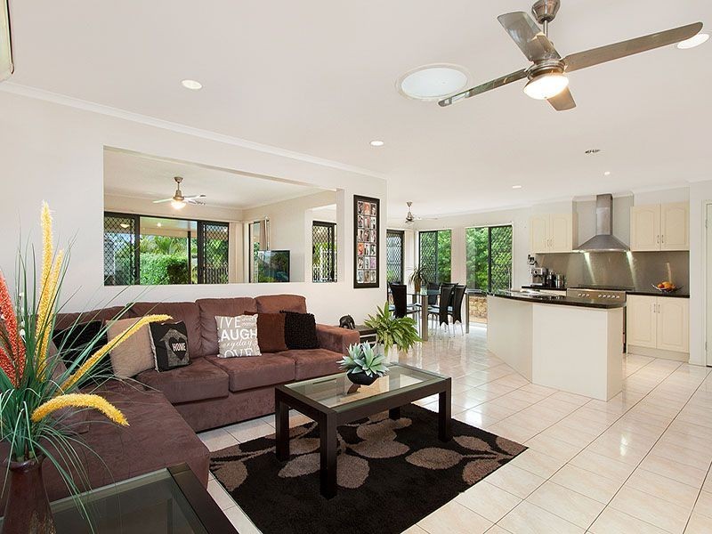 4 Abbot Street, North Lakes QLD 4509