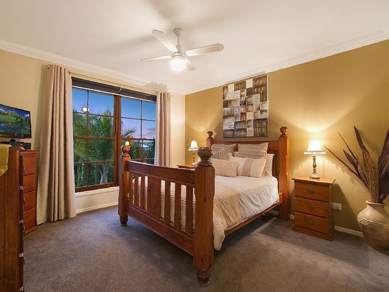 9 Whittome Esplanade, Murrumba Downs QLD 4503