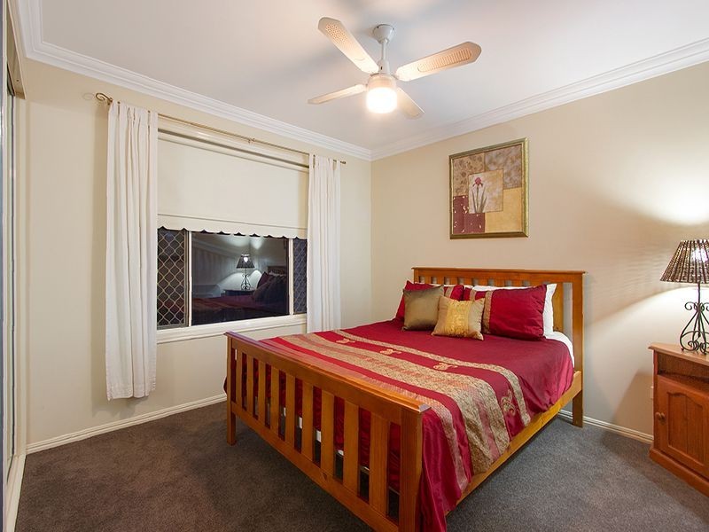 9 Whittome Esplanade, Murrumba Downs QLD 4503