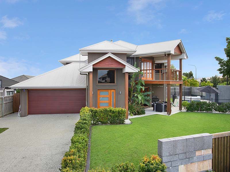 9 Montgomerie Parade, North Lakes QLD 4509