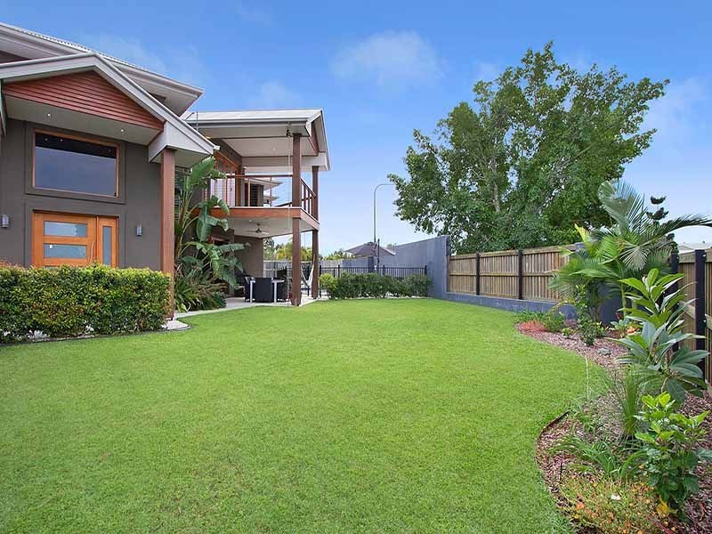 9 Montgomerie Parade, North Lakes QLD 4509