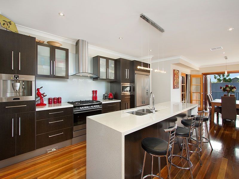 9 Montgomerie Parade, North Lakes QLD 4509