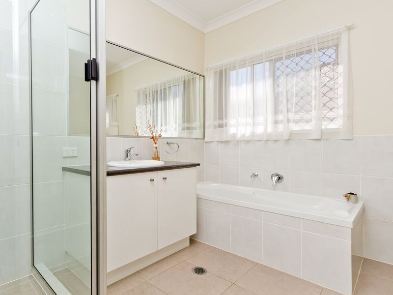 14 Carmody Parade, North Lakes QLD 4509