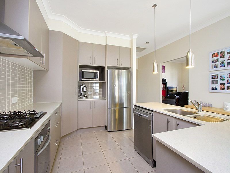 60 Langer Circuit, North Lakes QLD 4509