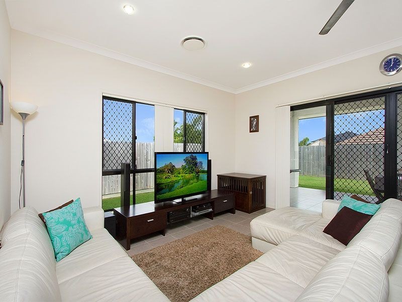 60 Langer Circuit, North Lakes QLD 4509