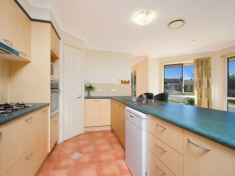 1 Spinebill Court, Mango Hill QLD 4509