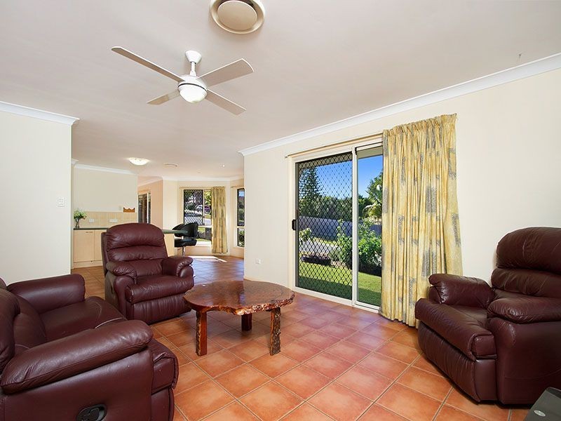1 Spinebill Court, Mango Hill QLD 4509