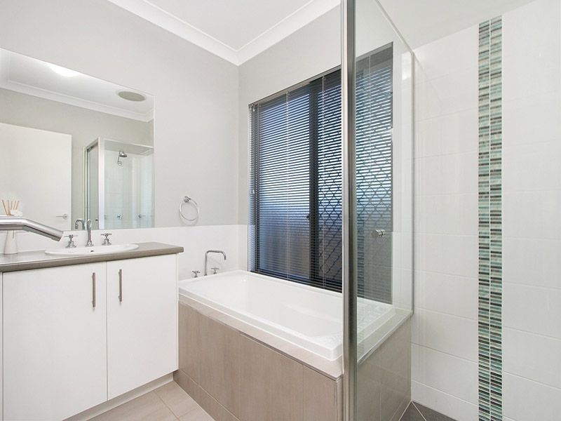 11 Lytham Circuit, North Lakes QLD 4509