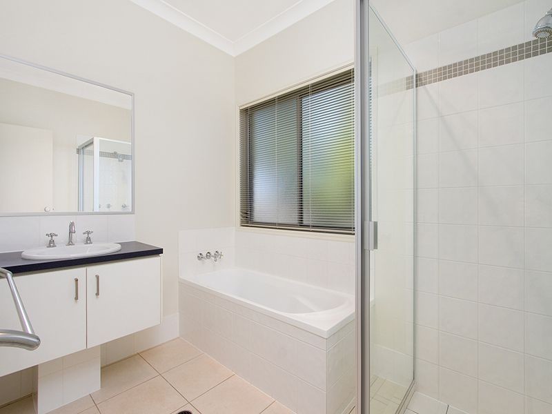 16 Foambark Street, North Lakes QLD 4509