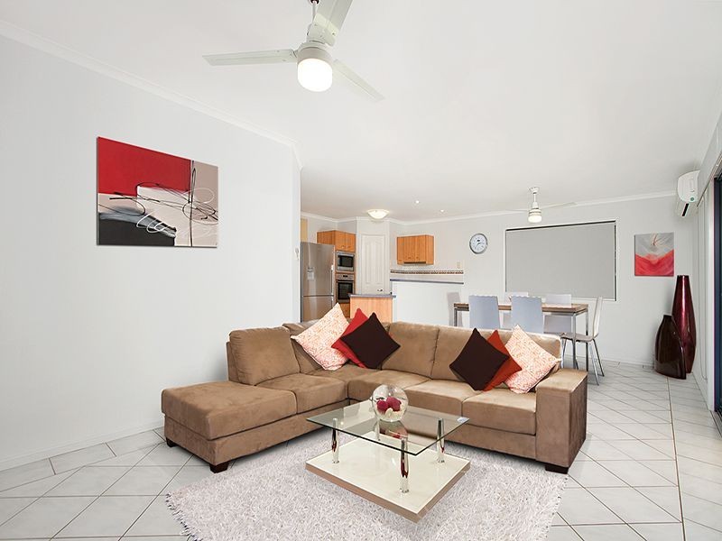 18 Davenport Parade, North Lakes QLD 4509