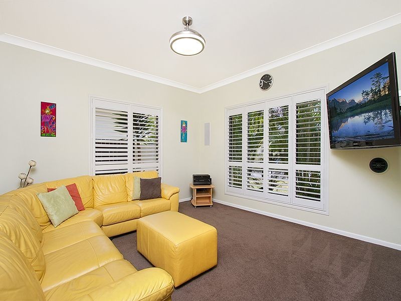 7 Thomson Close, North Lakes QLD 4509