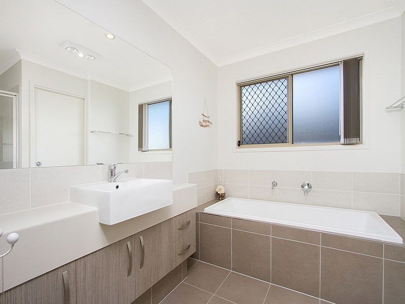 3 Goanna Court, North Lakes QLD 4509