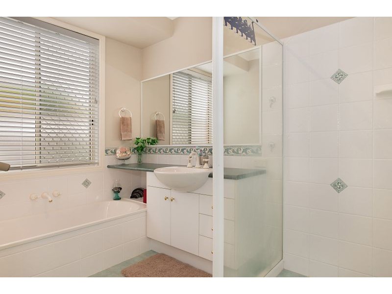 21 Abernant Court, Dakabin QLD 4503