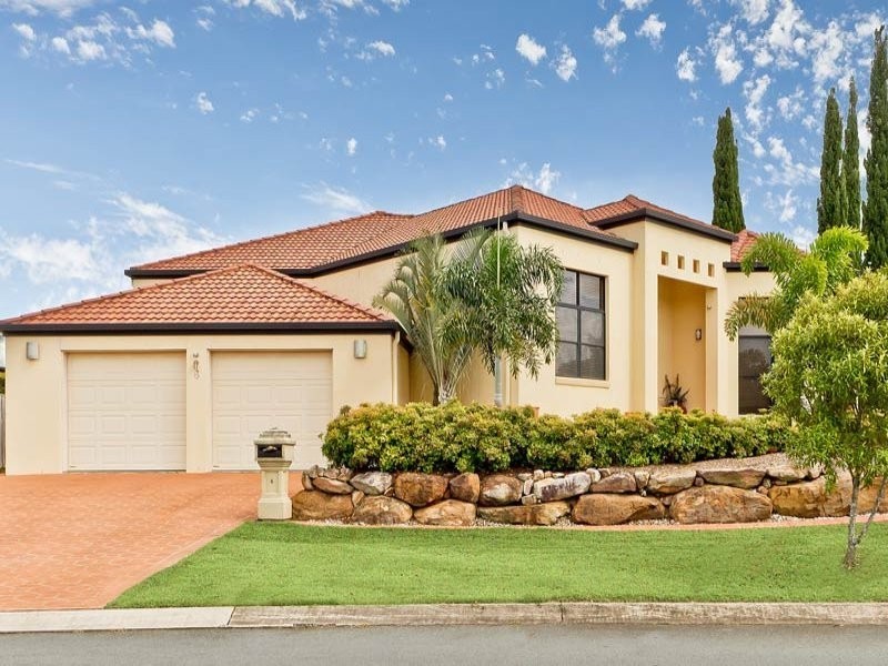 6 Lochside Drive, North Lakes QLD 4509