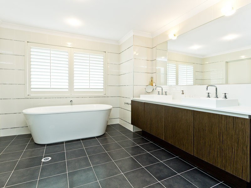 8 Satinay Parade, North Lakes QLD 4509