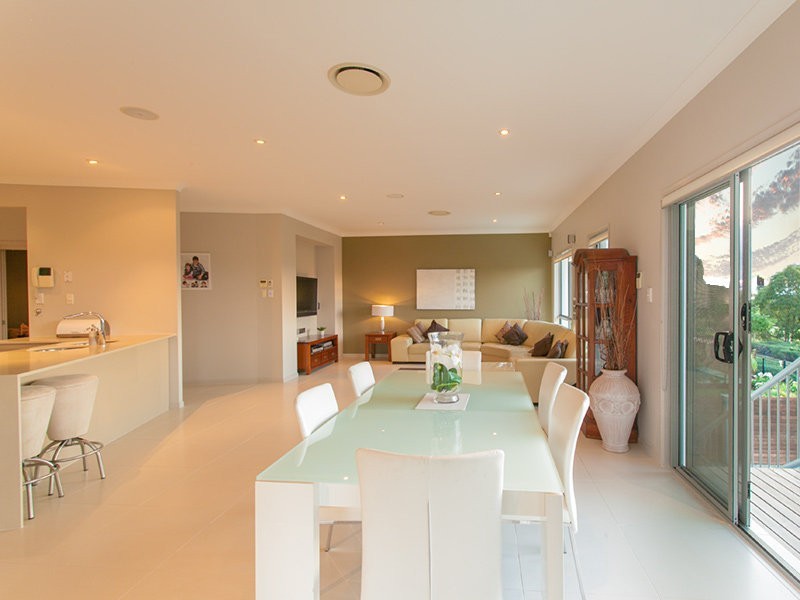 25 Allenby Close, North Lakes QLD 4509