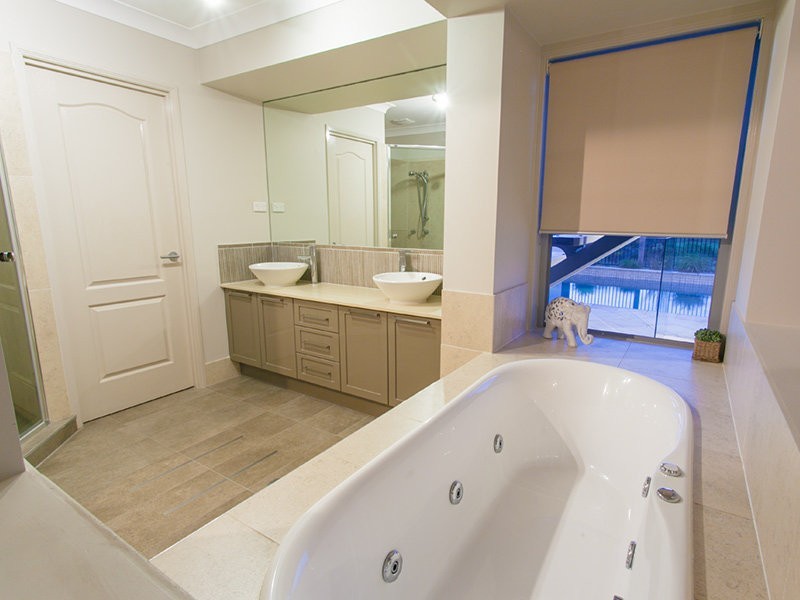 25 Allenby Close, North Lakes QLD 4509
