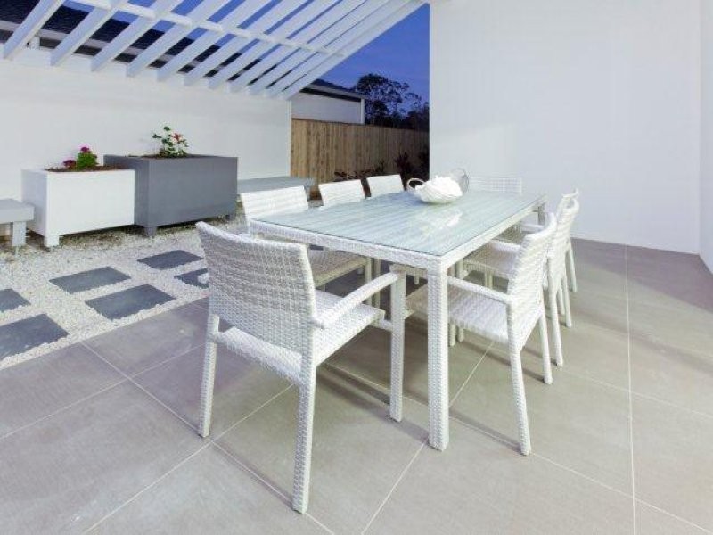 6 Hollow Crescent, Narangba QLD 4504