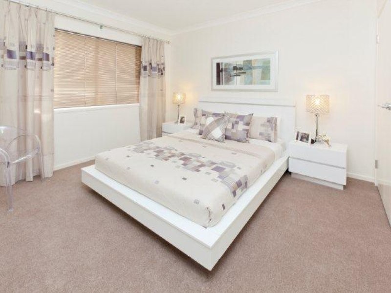 6 Hollow Crescent, Narangba QLD 4504