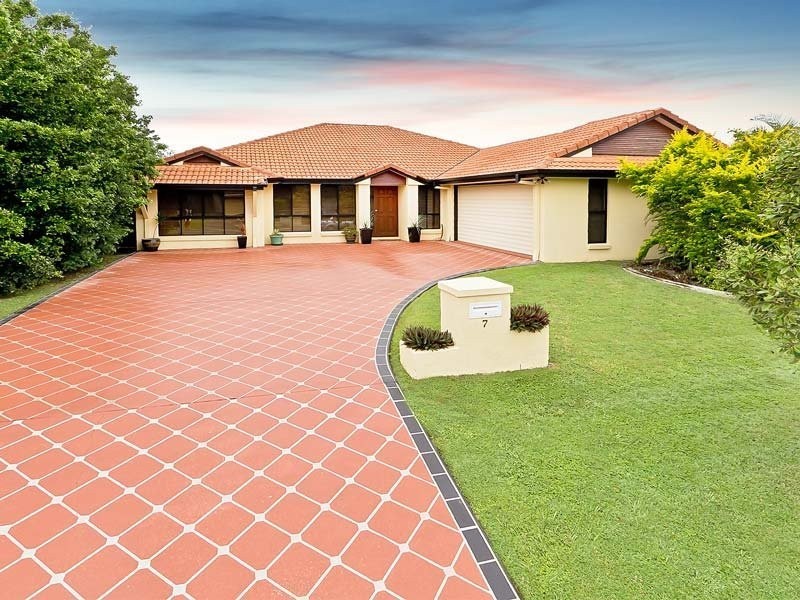 7 Conjola Street, North Lakes QLD 4509