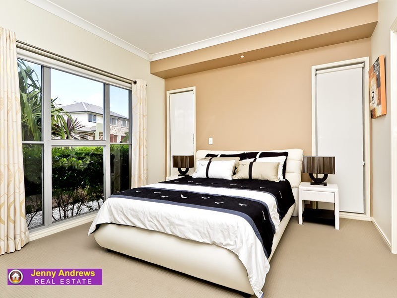 48 Pandorea Circuit, North Lakes QLD 4509