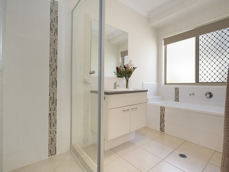 1 Osprey Court, Mango Hill QLD 4509
