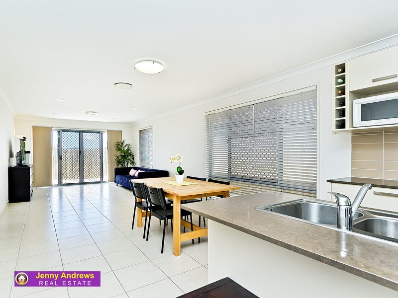 9 Mersey Street, North Lakes QLD 4509